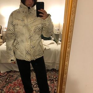 Oakley snowboarding jacket SO DOPEEE